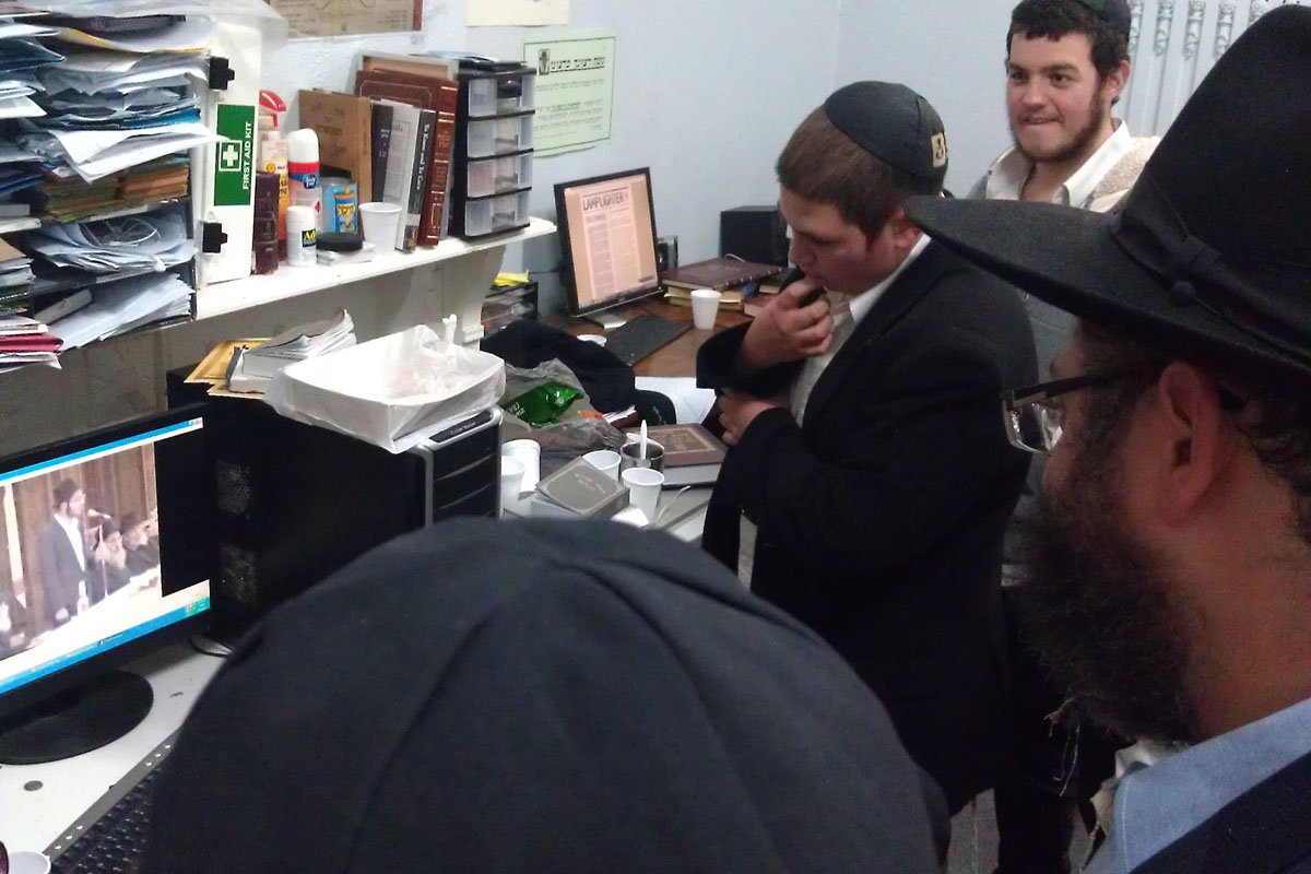 Rabbi YY Jacobson at YG